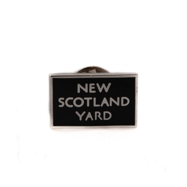 New Scotland Yard Pin Badge